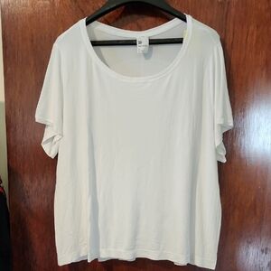 All In Motion White Short Sleeve Women's Tee